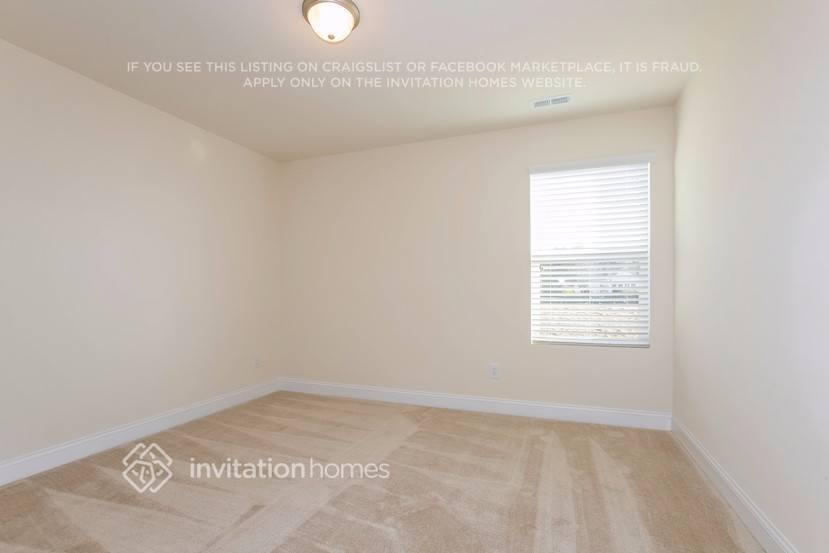 Building Photo - 167 Sassafras Rd