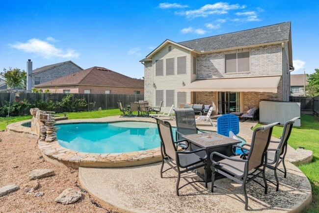 Primary Photo - 1117 Del Roy Dr