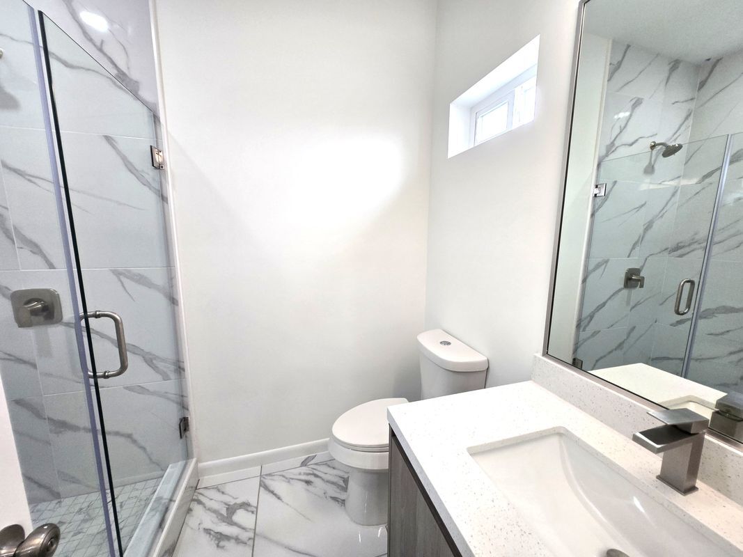 Building Photo - 3201 Magdalena St