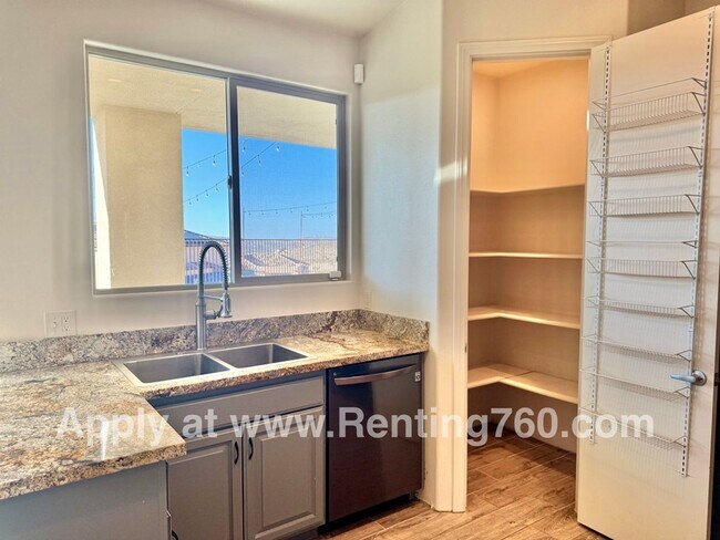 Building Photo - 4 Bedroom Home with Solar Panels and EV Ch...