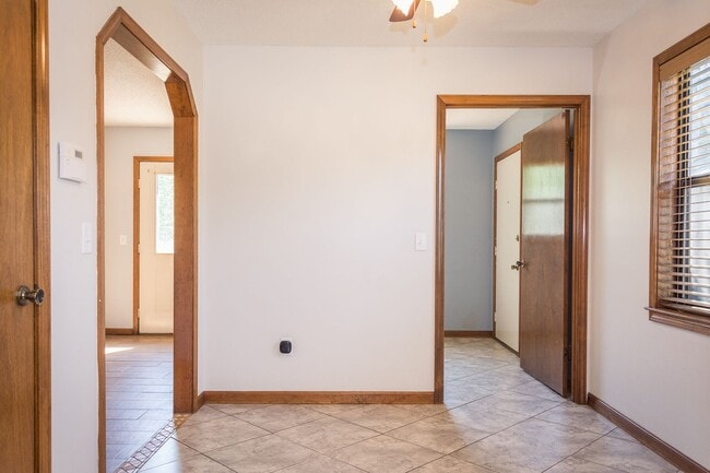 Building Photo - 10900 Co Rd 1