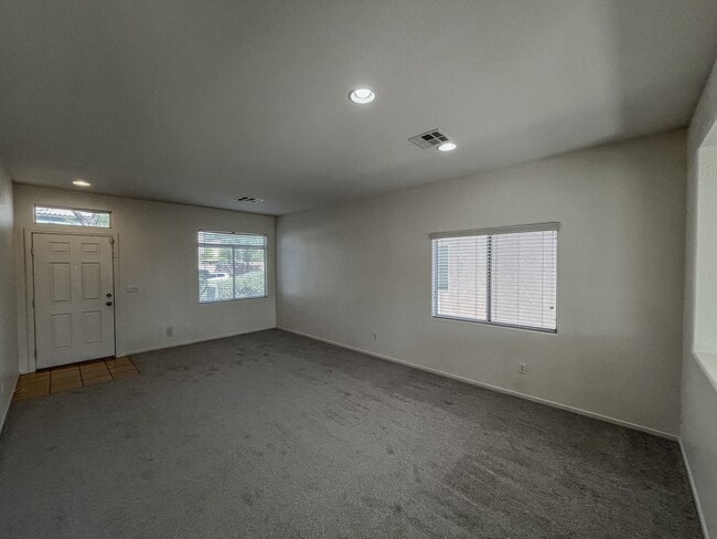 Building Photo - Charming Two-Story Home with Spacious Layout!