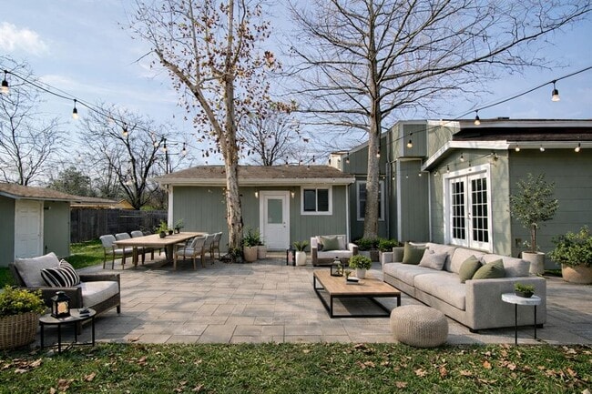 Building Photo - 2003 Patton Ln