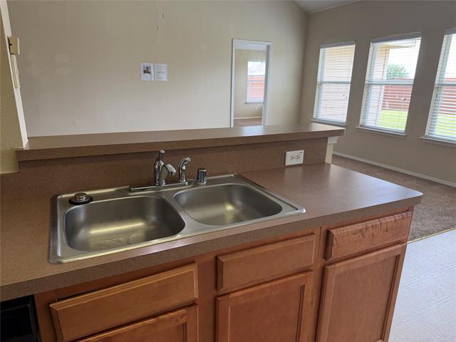 Building Photo - 301 Meadow Lark Ln