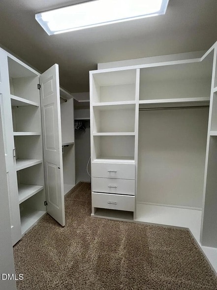 Building Photo - 267 Crestmont Ridge Dr