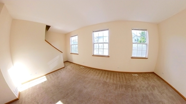 Building Photo - 255 Evergreen Cir