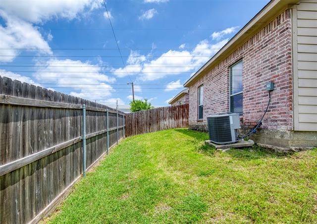 Building Photo - 2316 Homewood Ln