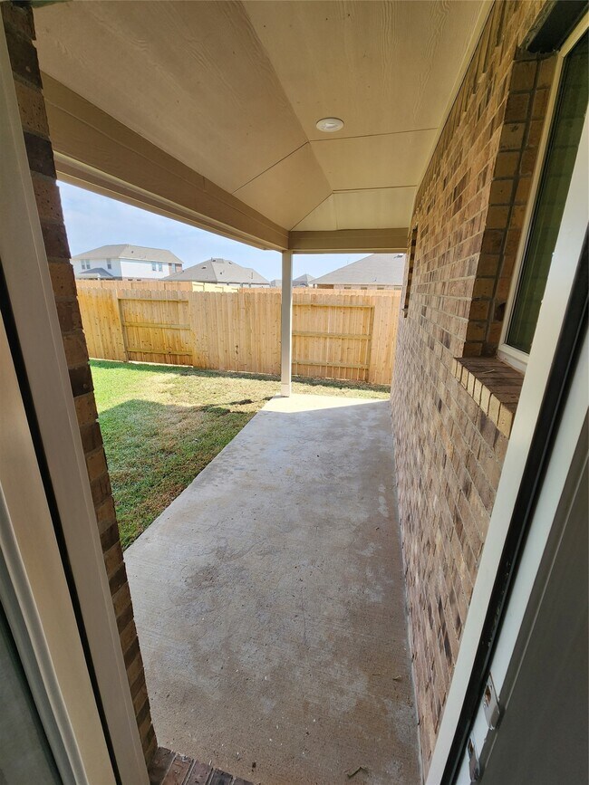 Building Photo - 19822 Paros Is Dr