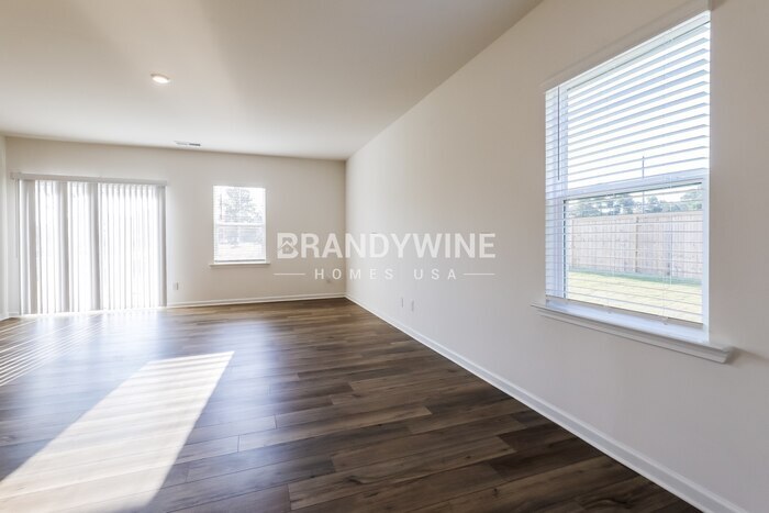 Building Photo - 508 Almere Dr