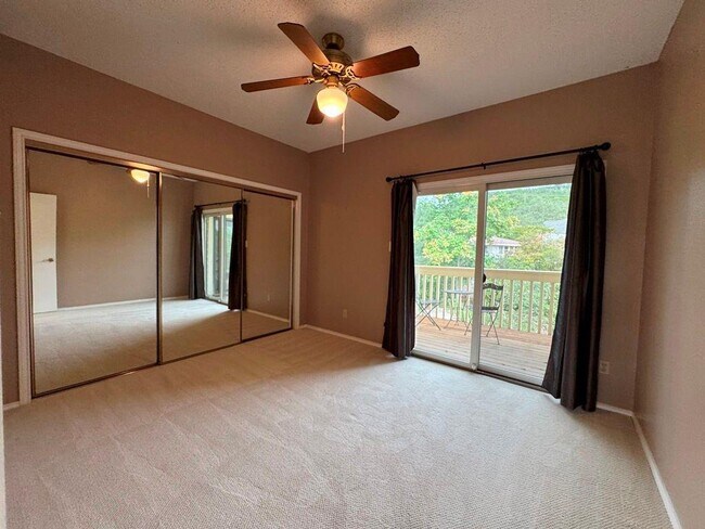 Building Photo - 6401 Wallace Cove