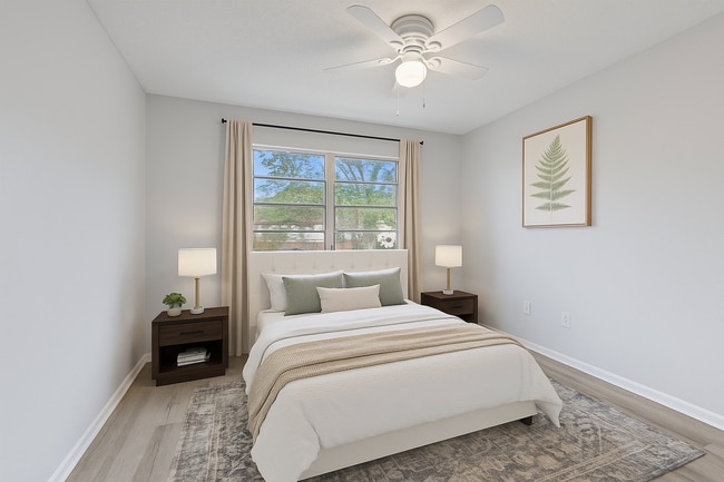 Building Photo - 314 Barlow Ave