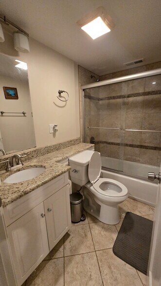 Second Bathroom - 1733 W Crystal St