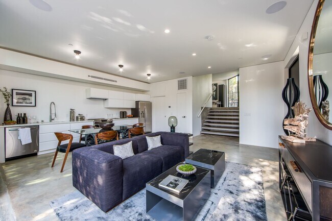 Building Photo - Architectural 1-Bed Designer Residence wit...