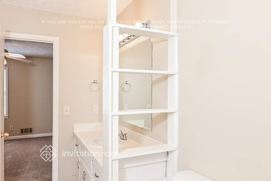 Building Photo - 2727 King Arthur Ct