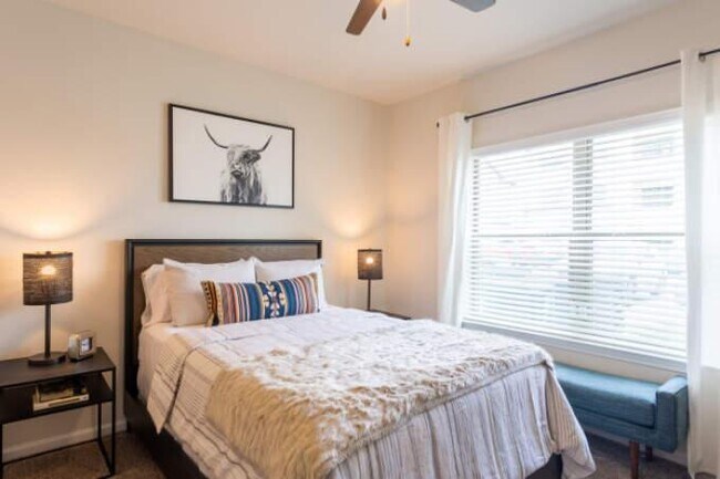 Building Photo - 3 bedroom in Del Valle TX 78617
