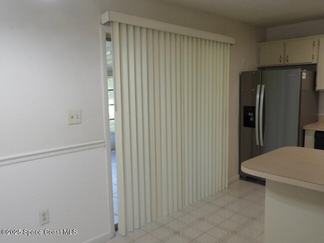 Building Photo - 1006 Wabash Rd SE