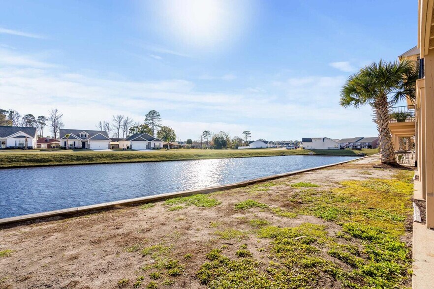 Building Photo - 217 Double Eagle Dr