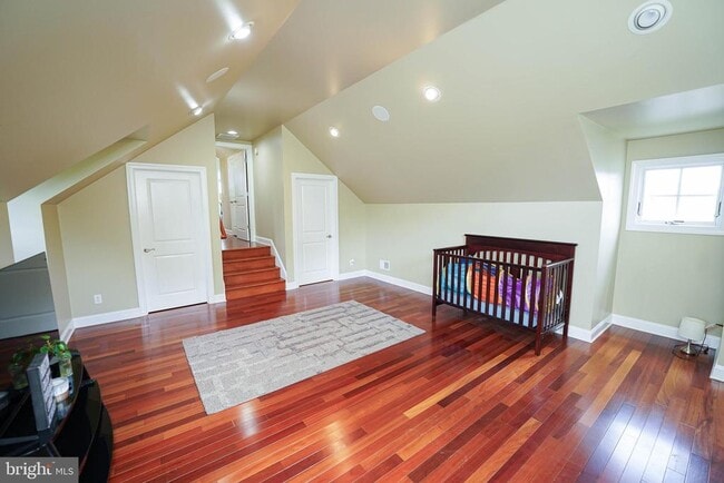 Building Photo - 12321 Vista Way