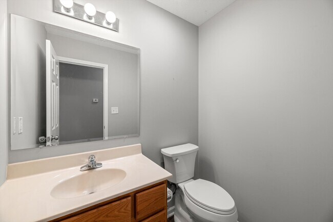 Building Photo - 5034 Cates Bend Way
