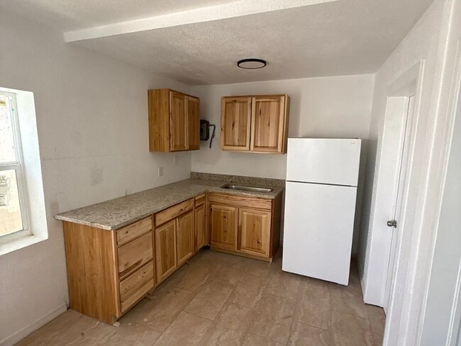 Primary Photo - 310 Park St