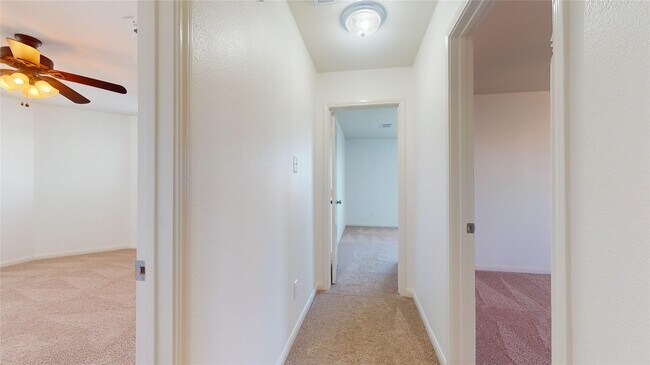 Building Photo - 9419 Grand Spark Dr