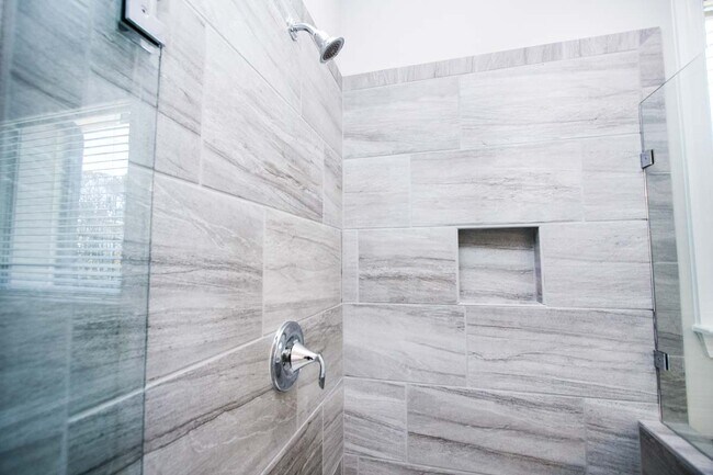 Building Photo - 3152 Anstey Ln