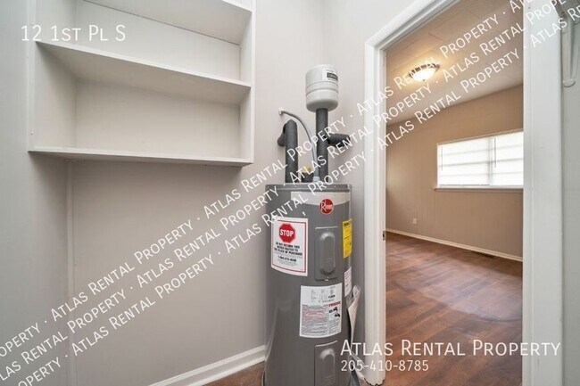 Building Photo - 12 1st Pl S