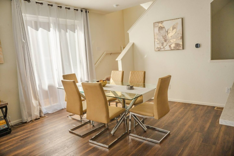 Building Photo - 6253 N Liverpool St