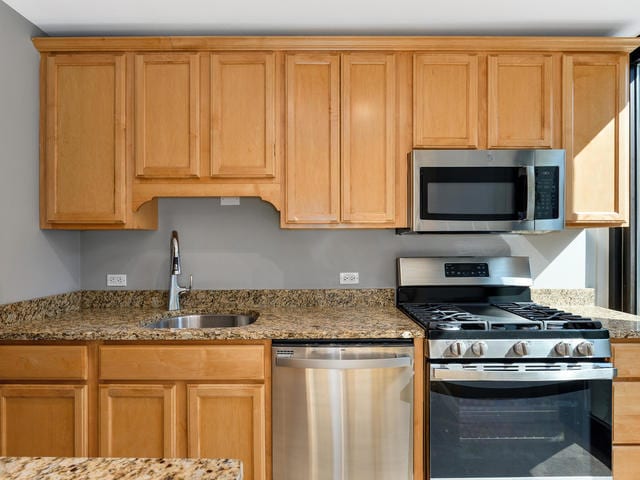 Building Photo - 1 E Scott St