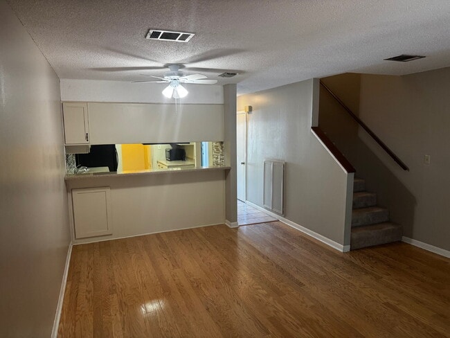 Building Photo - $200.00 Off First Months Rent!