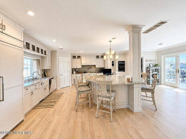 Building Photo - 1825 Boat Point Dr