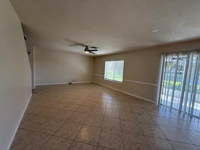 Building Photo - 1988 Marblehead Way