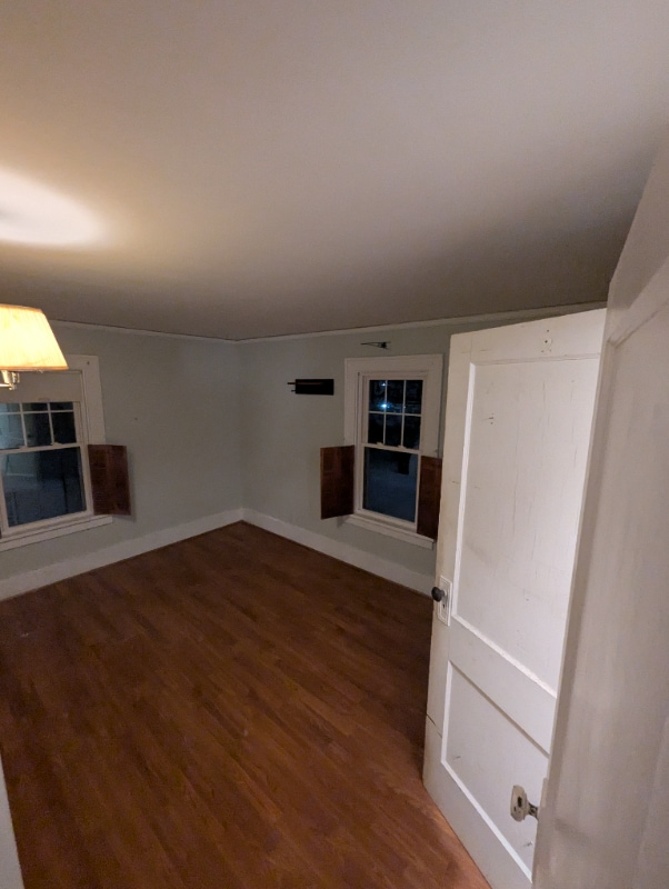 Building Photo - 541 Altgeld St