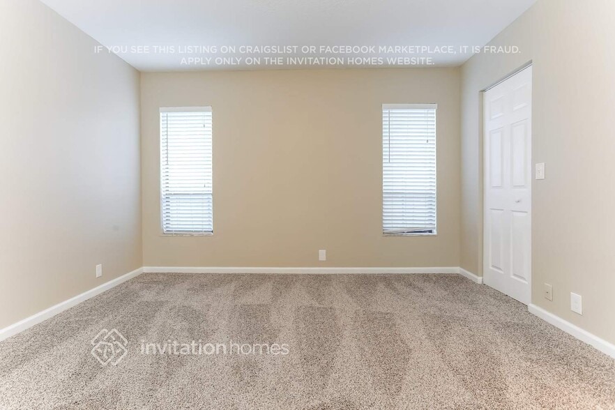 Building Photo - 6340 SW 7th St