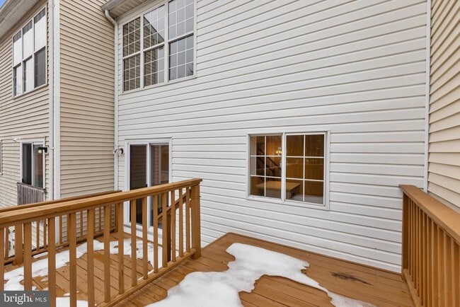 Building Photo - 2978 Mourning Dove Pl