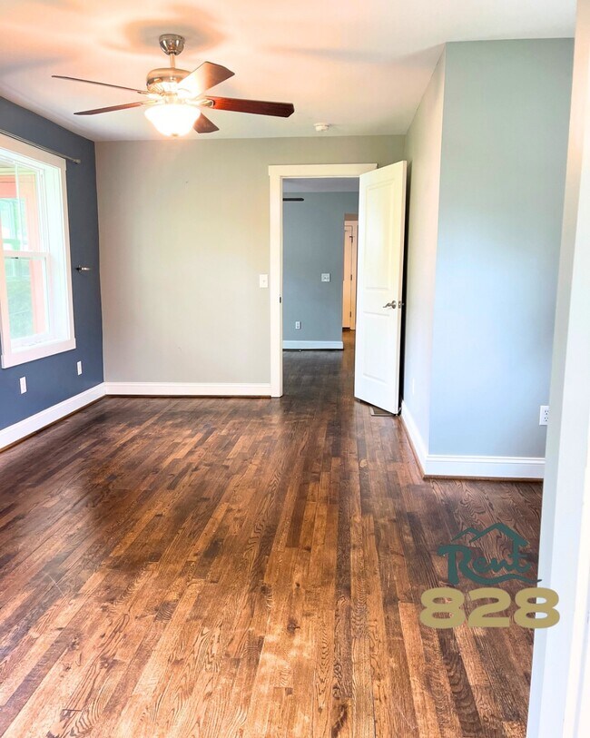 Building Photo - 726 Brookside Camp Rd