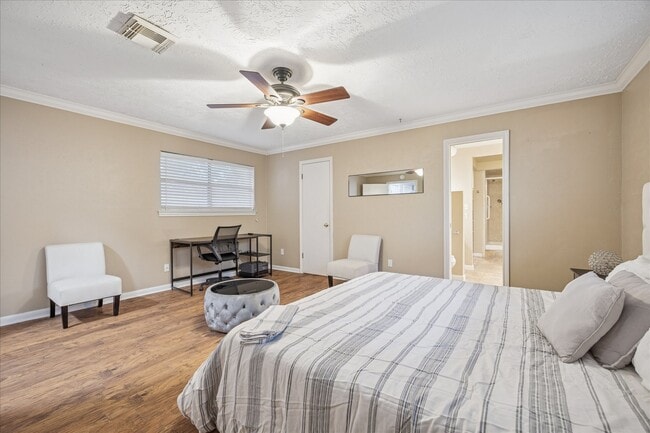 Building Photo - 13107 Tall Forest Dr