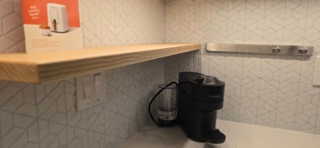 Building Photo - 466 Commonwealth Ave