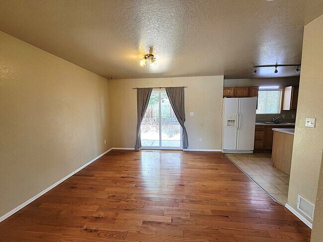 Building Photo - 1229 Silverqueen Rd