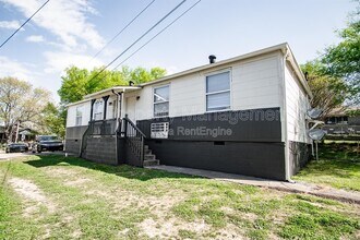 Building Photo - 1414 Chicago Ave