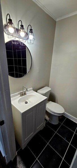 Building Photo - 614 Cleveland St