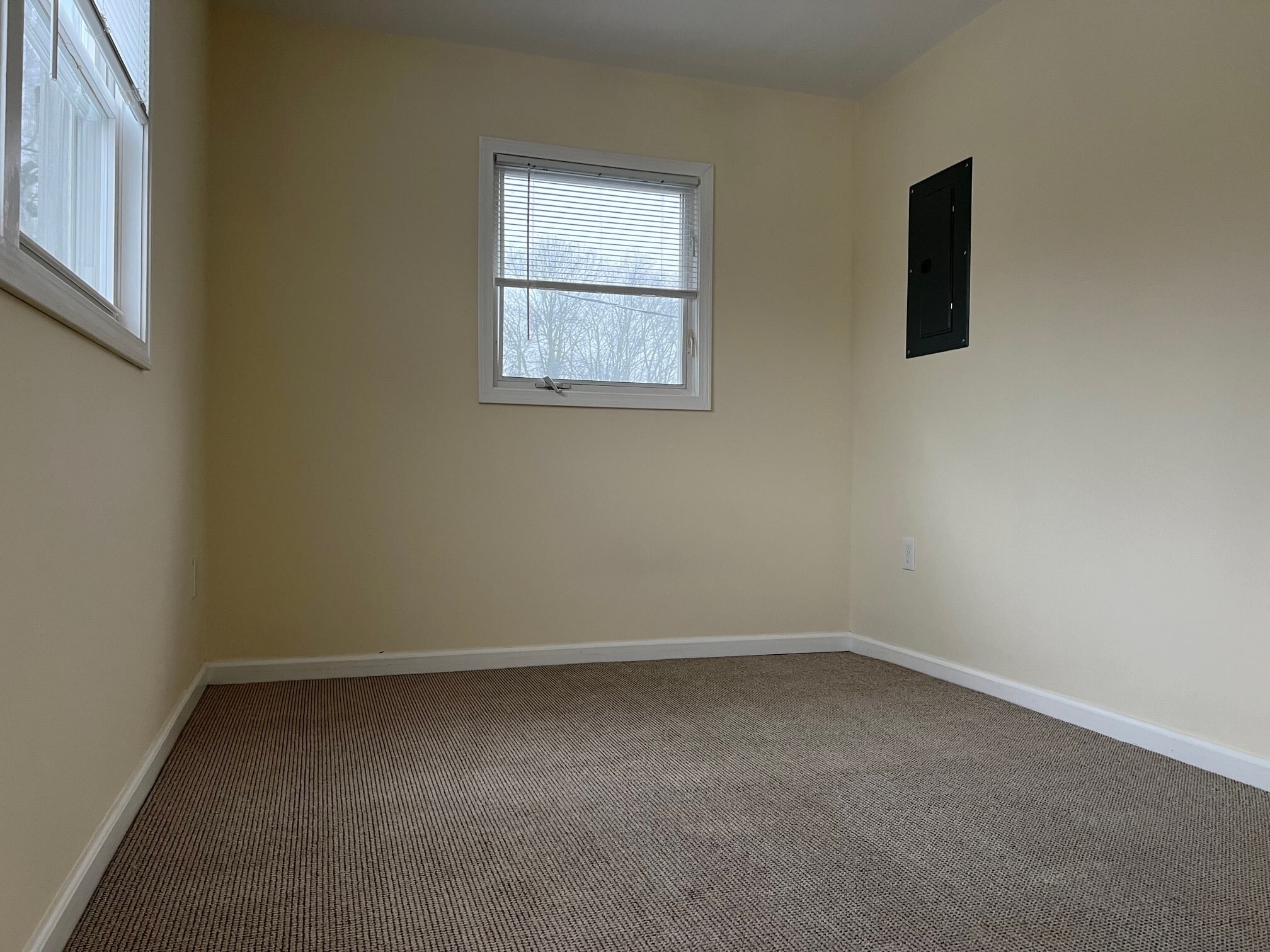 Second bedroom - 1014 N Division St