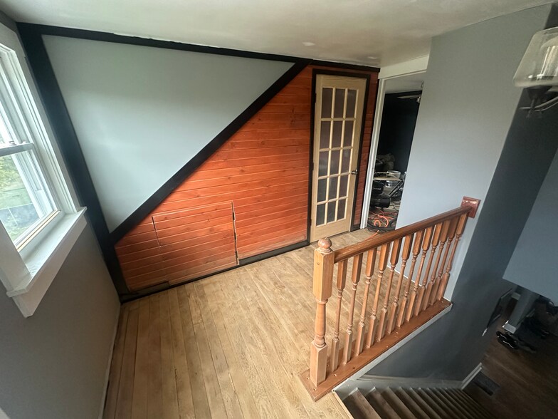 Building Photo - 200 Lylburn Rd