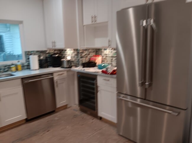Building Photo - 207 W 40th Pl