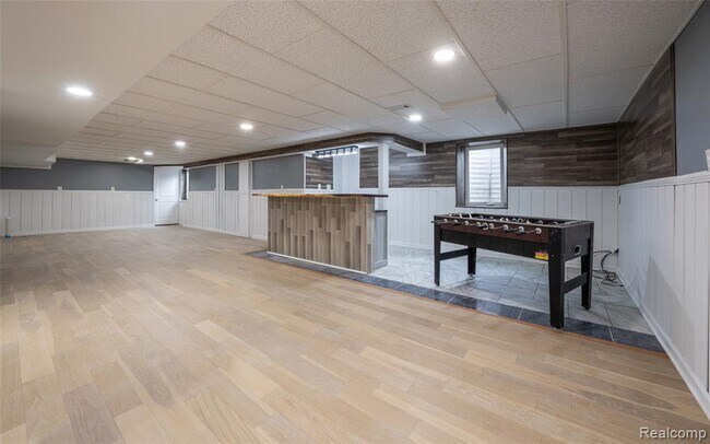 Building Photo - 49184 Gracechurch Rd