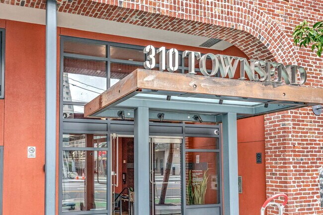 Building Photo - 310 Townsend St