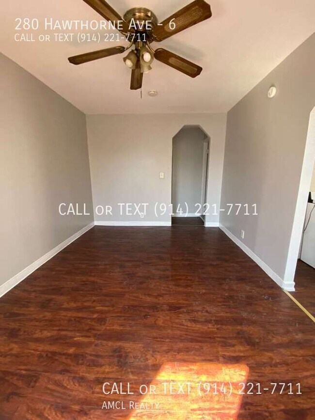 Building Photo - 280 Hawthorne Ave