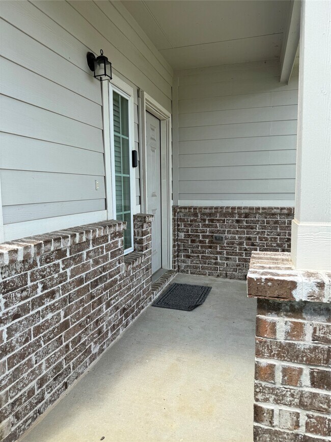 Building Photo - 3676 Cub Dr