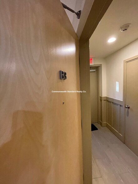 Building Photo - 557-559 Columbus Ave. Unit B-3