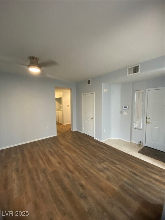 Building Photo - 2325 Windmill Pkwy